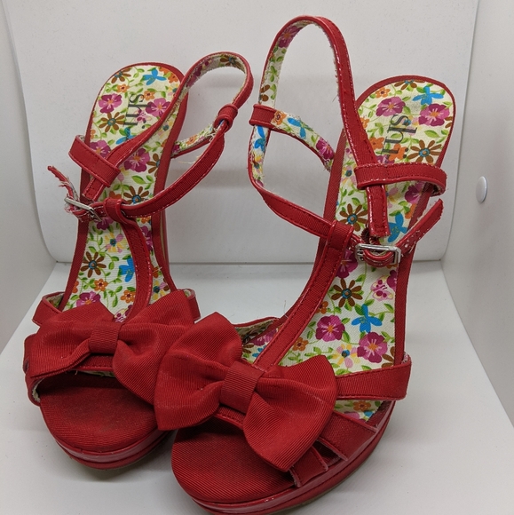 Red heels - Picture 4 of 6